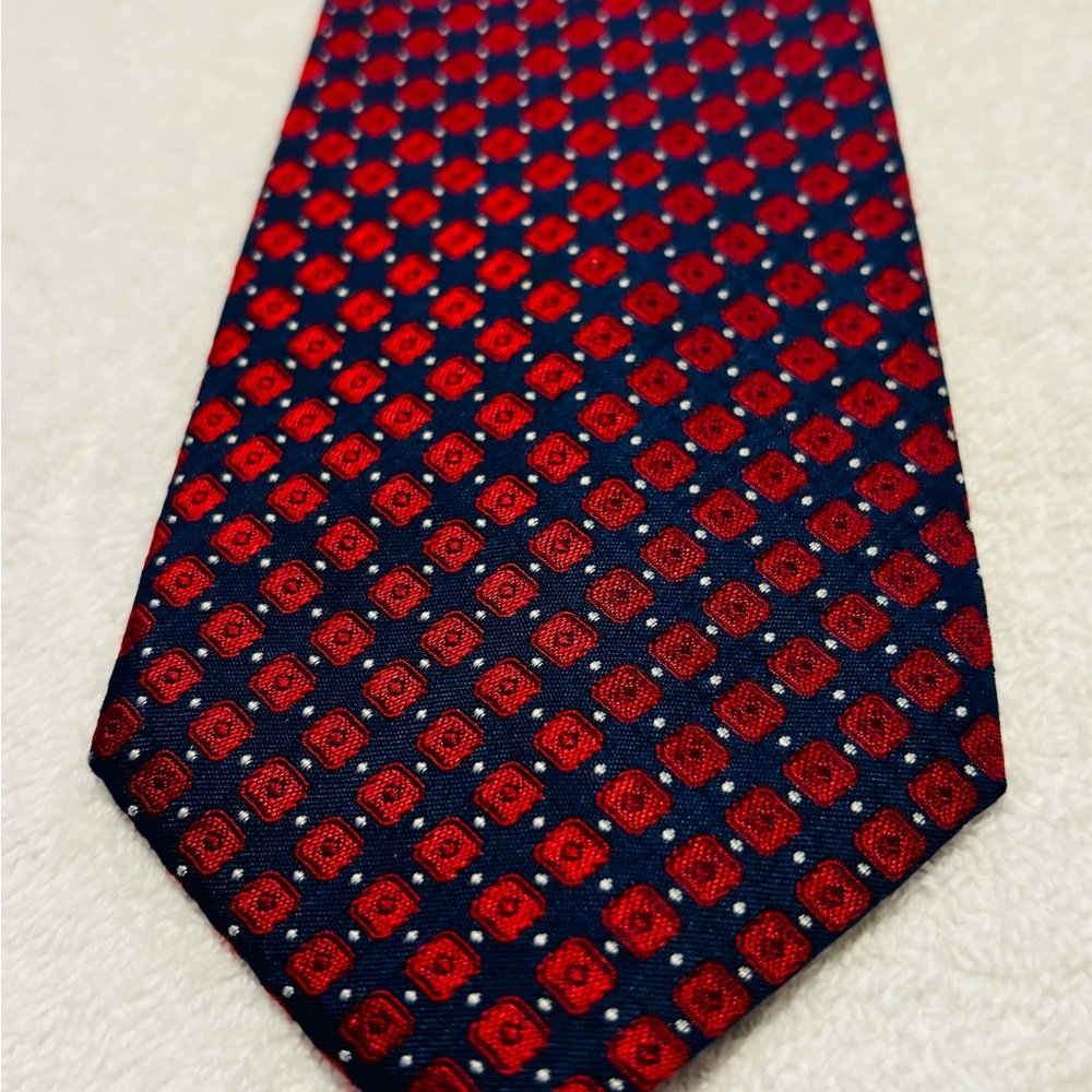 Brand New Corporate Power Tie By COUNTESS MARA - Picture 2 of 3